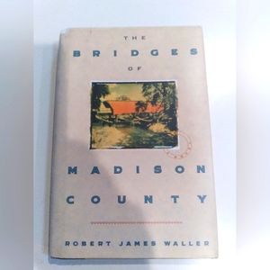 Bridges of Madison County by Robert James Waller 📙